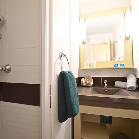 Appartement Le Village - E1 309 By Interhome Saint-Raphaël