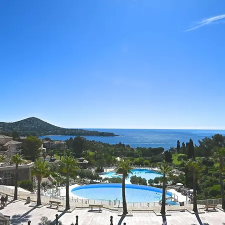 Appartement Le Village - E1 309 By Interhome