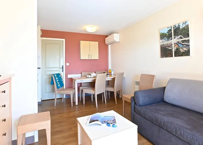 Le Village - E1 309 By Interhome Saint-Raphaël